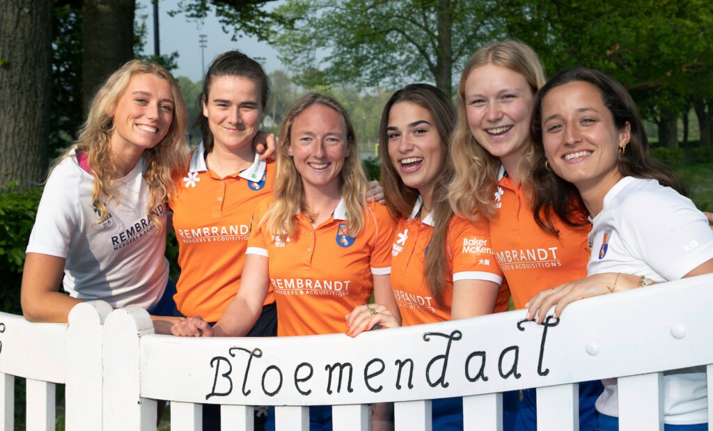 netherlands 6815f0ea1dc87 - Netherlands: - With four rounds of play to go, the Women's Promotion League is nearing its denouement. Bloemendaal is on the threshold of promotion to the Tulip big league after a year's absence. For MOP, the curtain may finally fall in the Promotion Division.