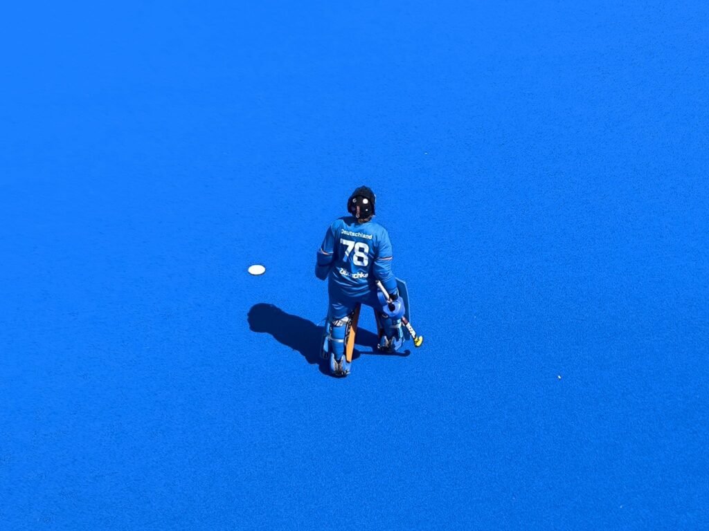 EUROS: The Curtain Falls on the Masters T2 Championships 2 WhatsApp Image 2025 06 05 at 16.17.46 1 - EUROS: The Curtain Falls on the Masters T2 Championships - Valencia sizzled as Masters +45 and +50 finals delivered edge-of-your-seat drama! 🏑
– England fought back to beat Ireland 2–1 in the +45.
– Ireland edged Germany 1–0 in the +45 women’s.
– Netherlands held their nerve to win both +50 finals.
Read more on @HWN_official 👇 #MastersHockey #VH2025