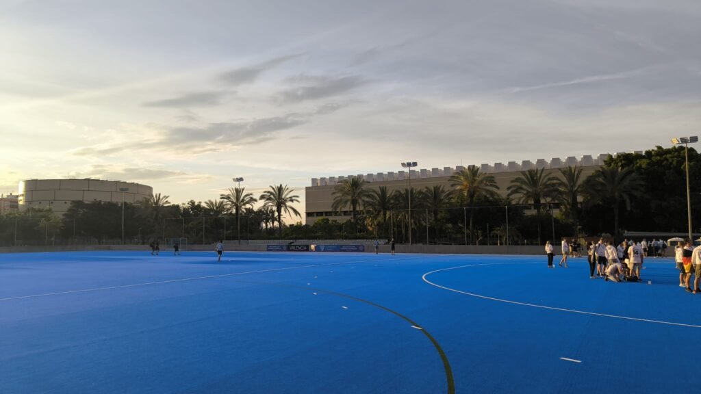 EUROS: The Curtain Falls on the Masters T2 Championships 2 WhatsApp Image 2025 06 05 at 16.17.46 - EUROS: The Curtain Falls on the Masters T2 Championships - Valencia sizzled as Masters +45 and +50 finals delivered edge-of-your-seat drama! 🏑
– England fought back to beat Ireland 2–1 in the +45.
– Ireland edged Germany 1–0 in the +45 women’s.
– Netherlands held their nerve to win both +50 finals.
Read more on @HWN_official 👇 #MastersHockey #VH2025