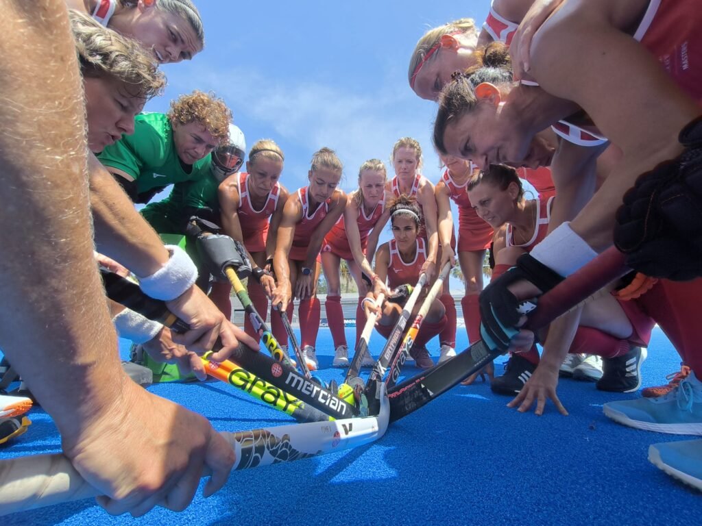 EUROS: The Curtain Falls on the Masters T2 Championships 5 WhatsApp Image 2025 06 05 at 16.17.47 - EUROS: The Curtain Falls on the Masters T2 Championships - Valencia sizzled as Masters +45 and +50 finals delivered edge-of-your-seat drama! 🏑
– England fought back to beat Ireland 2–1 in the +45.
– Ireland edged Germany 1–0 in the +45 women’s.
– Netherlands held their nerve to win both +50 finals.
Read more on @HWN_official 👇 #MastersHockey #VH2025