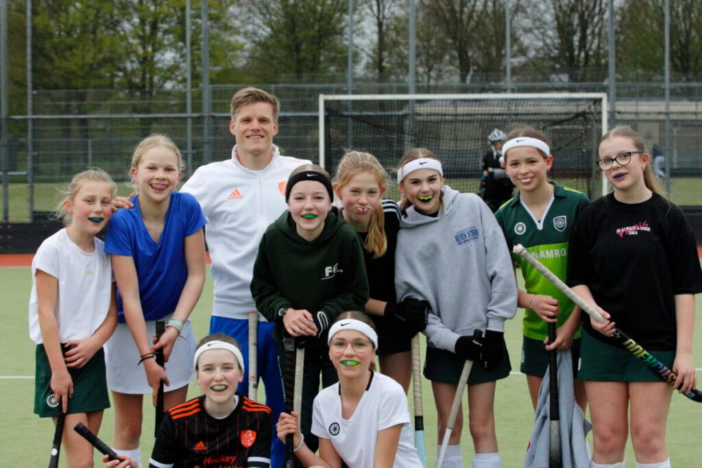Netherlands: Advertorial - Skills field and goalkeeper gear thanks to Club bonus 14 netherlands advertorial skills field and goalkeeper gear thanks to club bonus 68568a6fd2ad1 - Netherlands: Advertorial - Skills field and goalkeeper gear thanks to Club bonus - Since 2010, member field hockey clubs in the Netherlands have received a bonus for every new Volvo purchased or leased by a field hockey player or field hockey parent. The so-called Volvo Club Bonus - an initiative of the car brand and local dealers in cooperation with the KNHB - provides clubs with up to a thousand euros per car. But what happens next with that money? Four clubs share their stories.
