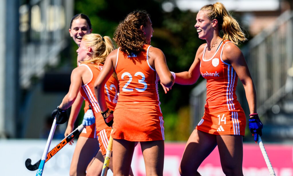 netherlands ek 18 roos alkemades strength is sometimes also her pitfall 687a230812117 - Netherlands: EK 18 | Roos Alkemade's strength is sometimes also her pitfall - She is physically strong, lightning fast and has an action that gives opponents a headache. Roos Alkemade (17) is a standout at the European Championship in Lille with the Dutch U18 team. With her length, her drive forward and her wanderlust across the field. 'When I gain confidence, things happen naturally.'