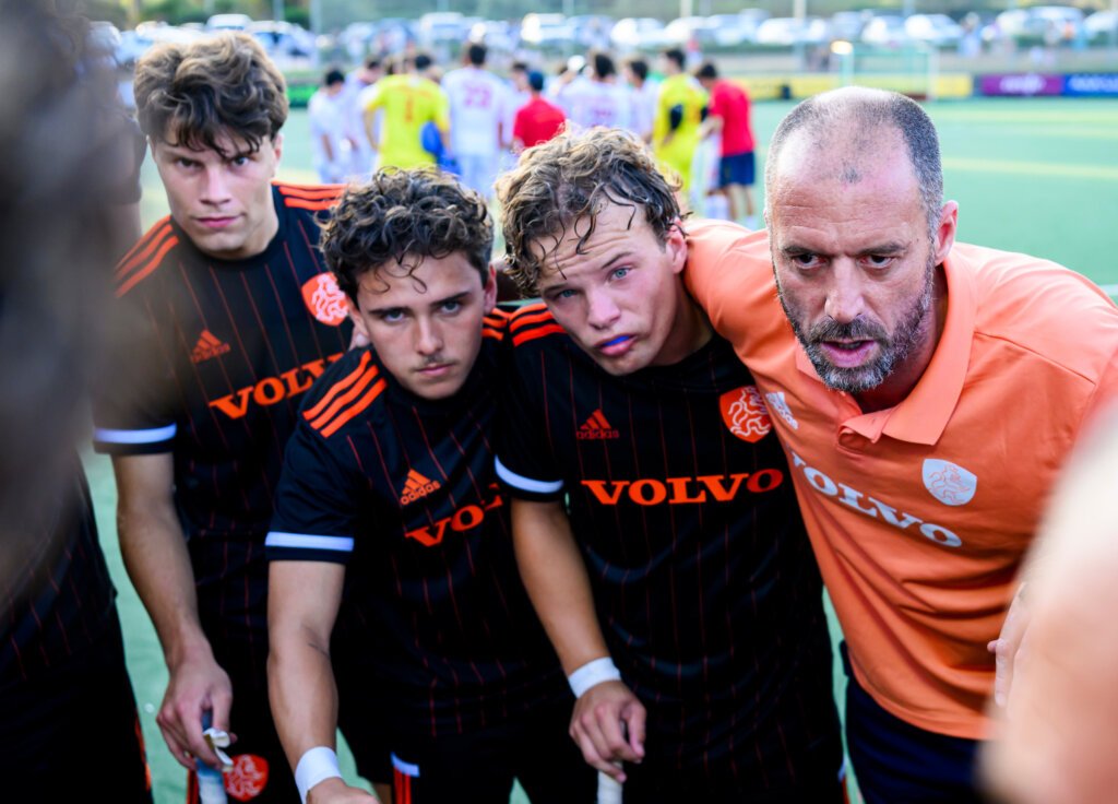 Netherlands: 8 netherlands 686cf3e8c8d8d - Netherlands: - In Lausanne, Switzerland, at the headquarters of the international field hockey federation FIH, the draw has been made for the men's Under 21 World Cup. The tournament will take place from Nov. 28 to Dec. 10 in India, in the cities of Chennai and Madurai. When the draw was made, the Dutch youngsters ended up as group head in a group with England, Malaysia and Austria.