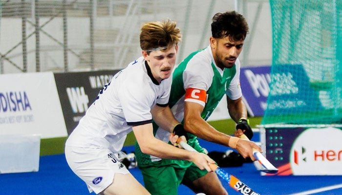 Pakistan: Hockey team's rebel against PHF 'not final', says captain Ammad Butt 3 pakistan hockey teams rebel against phf not final says captain ammad butt 687dec6b3d483 - Pakistan: Hockey team's rebel against PHF 'not final', says captain Ammad Butt - LAHORE: Pakistan men’s hockey team’s captain Ammad Shakeel Butt on Saturday, shared that the senior players are yet to make a final decision on rebelling against the Pakistan Hockey Federation (PHF) over the unpaid dues.