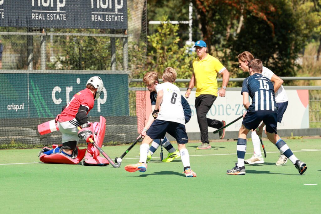 Netherlands: 21 netherlands 68b37c2b64e0d - Netherlands: - The first day of play in the preliminary competition in the national boys' youth competition produced a veritable shower of goals in the 016 category. A total of 177 goals were scored. Amsterdam JO16 was the most productive team. They defeated Ring Pass 15-2.