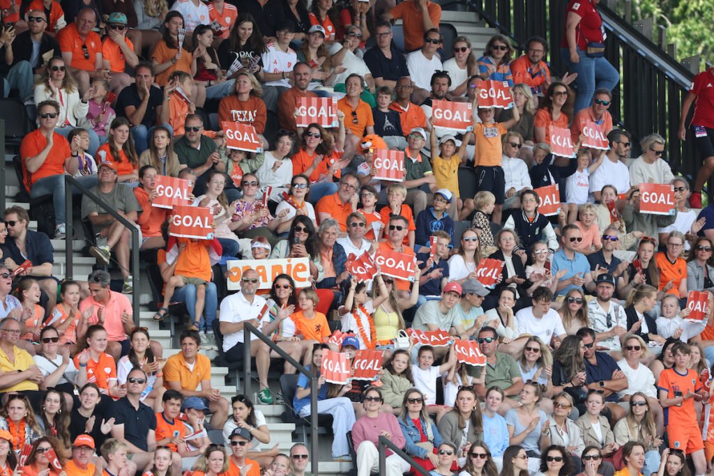 Netherlands: World Cup fever can begin: 'More than first role for entertainment' 5 netherlands world cup fever can begin more than first role for entertainment 68c3f6ea85490 - Netherlands: World Cup fever can begin: 'More than first role for entertainment' - by Hockey.nl