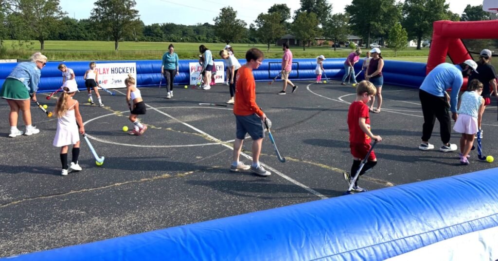 usa kentucky state chapter growing the game with local ymcas 68d32dc1752a1 - USA: Kentucky State Chapter Growing the Game with Local YMCAs - With the support of USA Field Hockey’s Bessant Grow the Game Grant, the YMCA of Greater Louisville recently brought the sport of field hockey to new communities in Kentucky and Indiana. Multiple Introduction to Field Hockey clinics were offered, including sessions at the Clark County Family YMCA in Jeffersonville, Ind., the Republic Bank Foundation YMCA in West Louisville, and the Oldham County Family YMCA in Buckner, Ky.