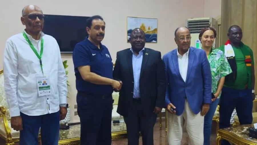 ahf fih president tayyab ikram meets his excellency maj gen topply mulambo lubaya to discuss the future of hockey development in zambia 68ffa6a3f3806 - AHF: FIH President Tayyab Ikram meets His Excellency Maj. Gen. Topply Mulambo Lubaya to discuss the future of hockey development in Zambia - FIH President Tayyab Ikram met with H.E. Maj. Gen. Topply Mulambo Lubaya, Ambassador of Zambia to Egypt, to discuss the continued growth, development, and infrastructure of hockey in Zambia.