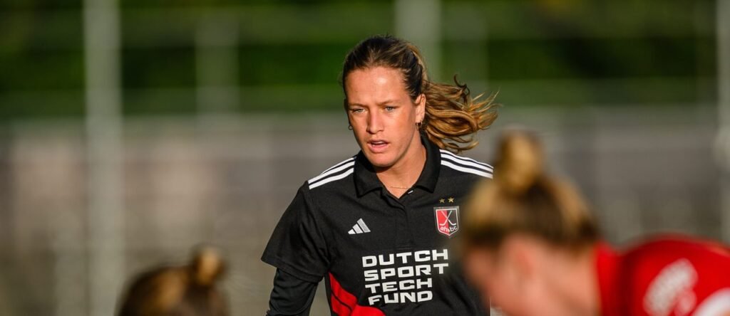 hoofdklasse the stats of the weekend three assists albers record for troost 68eed084e99e1 - Hoofdklasse: The stats of the weekend: three assists Albers, record for Troost - Trijntje Beljaars is already more prolific than last season, Felice Albers produced a hat-trick of assists and Hurley's men are the only ones still without points. Here are the weekend's figures.