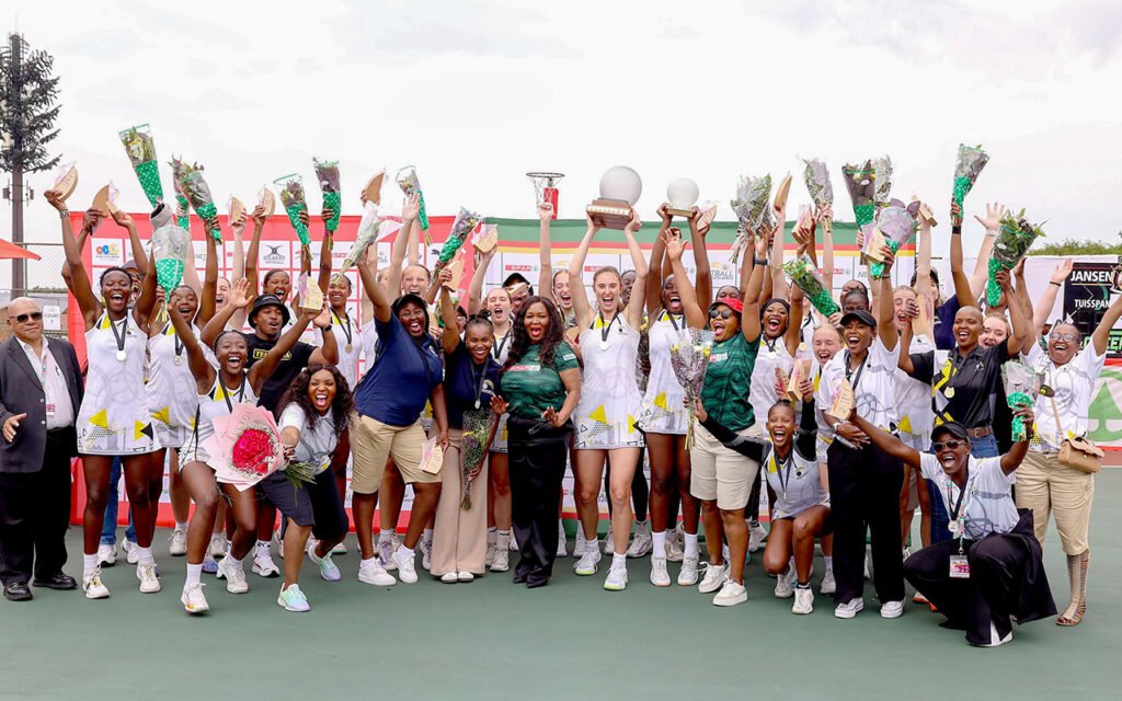 The Senior A and U21 Johannesburg teams celebrate their Spar National Netball Championships trophies defended at Dr EG Jansen High School in Boksburg, Ekurhuleni, on Saturday, 6 December 2025. All Photos: Reg Caldecott