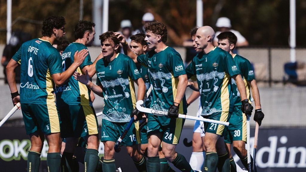 ifll13k6wo - Ireland women clinch first ever Pro League victory as Kookaburras edge Germany in thriller - Debutantes Ireland claimed a sensational 4–1 victory over the Australian women in Hobart on Sunday, sealing their first-ever win in the FIH Hockey Pro League.