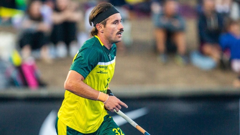 - Mixed fortunes for Aussie sides as Hayward celebrates 250th cap - Mixed results and major milestones marked the two matches taking place as FIH Hockey Pro League action resumed in Hobart on Friday.