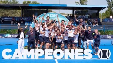 680410411 1394319099388856 7323092954353339968 n 1024x683 1 - EHL: Single Laplaza goal sees Polo retain Copa del Rey - EHL - Real Club de Polo has been crowned champion of the 2026 Copa del Rey after defeating Atlètic Terrassa 1-0 in the final at Junior FC, their 34th title in 109 editions of the competition.