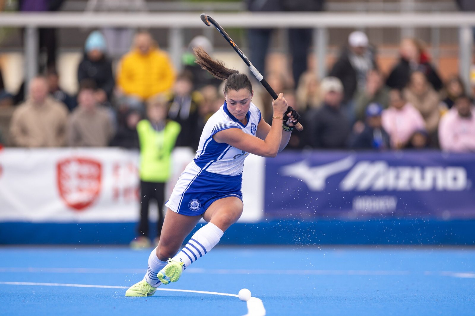 engfinals egvsham 21 scaled - England: EHL Premier Division Preview | Week Fourteen - Open/Men’s Top Six leaders, Surbiton, have secured top spot and a European place but will want to continue their 100% season against visiting Old Georgians. Holcombe and Wimbledon meet, with both teams having had a mixed restart to the campaign. Oxted will be looking to halt a four match losing streak when they welcome Hampstead & Westminster who they drew 1-1 with on their previous meeting. 
