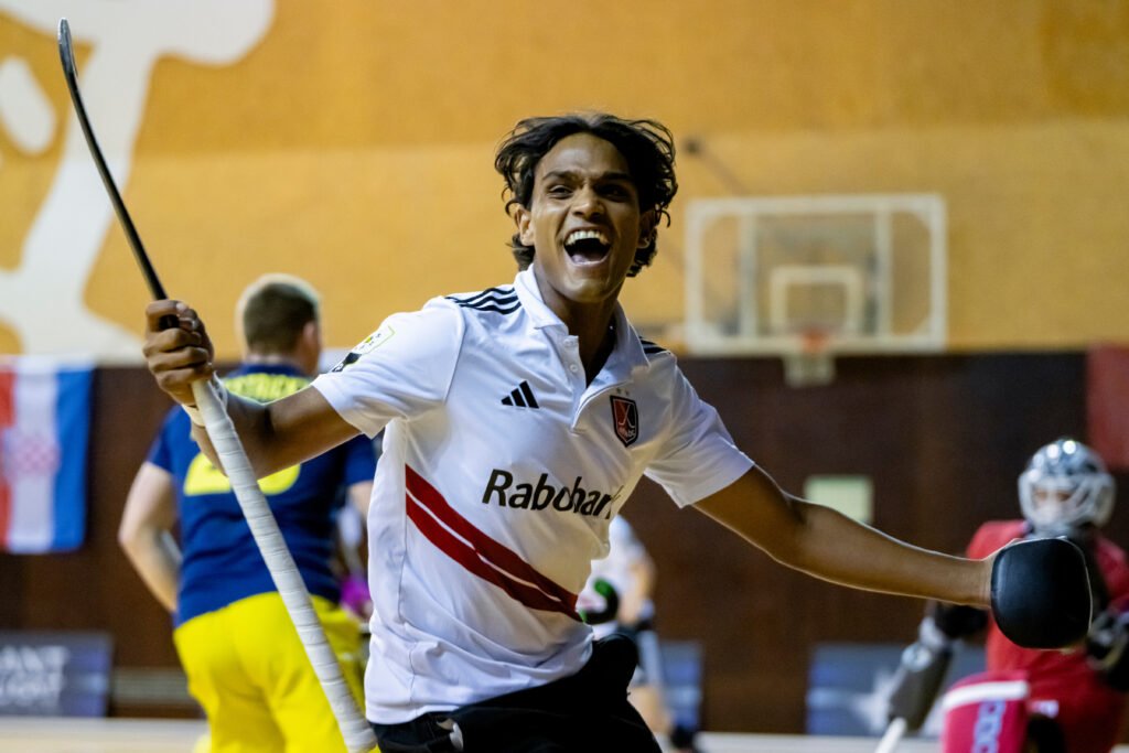 fu1 8879 1 20260213 1024x683 1 - EHL: Cassiem Driven by Legacy, Brotherhood and Amsterdam support for EHL debut - EHL - Mustapha Cassiem is thankful to the emotional support of AH&BC Amsterdam and his team mates over the past few months, admitting success on the hockey field “means so much more” in the wake of his father Abdul-Azziz’s death in January.