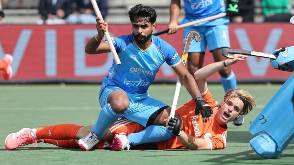3q9zqtanjf - FIH: Home joy as English and Dutch men triumph in gripping contests - England’s men delighted the home crowd in London with a crucial victory over Australia as the FIH Hockey Pro League action continued across three venues on Sunday.