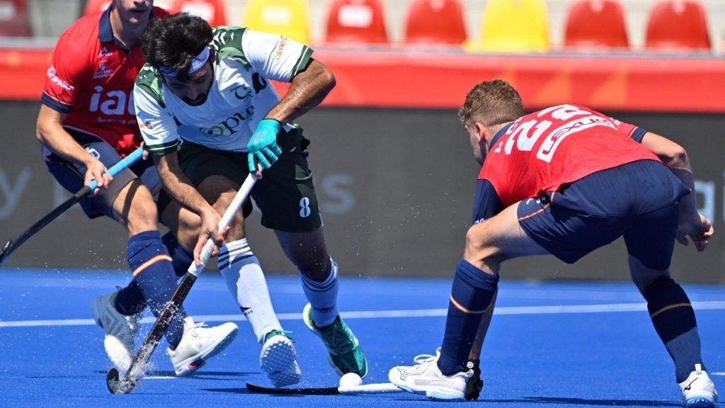 sj4jpthtnc sj4jpthtnc - FIH: Hockeyroos revive survival hopes as Dutch women keep rolling - The Dutch women continued their dominance in the FIH Hockey Pro League with a 4-2 win over Spain in Rotterdam on Saturday, while the men completed a 5-3 victory over Germany.