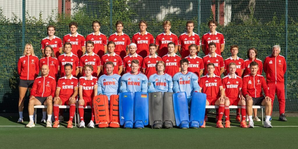 rwk h teambild 1024x512 1 - EHL: Double home comforts once more for Rot-Weiss Köln - EHL - Rot-Weiss Köln are looking to build on their surprisingly comfortable 6-1 win over Club an der Alster last Sunday as the German Bundesliga races along at speed.